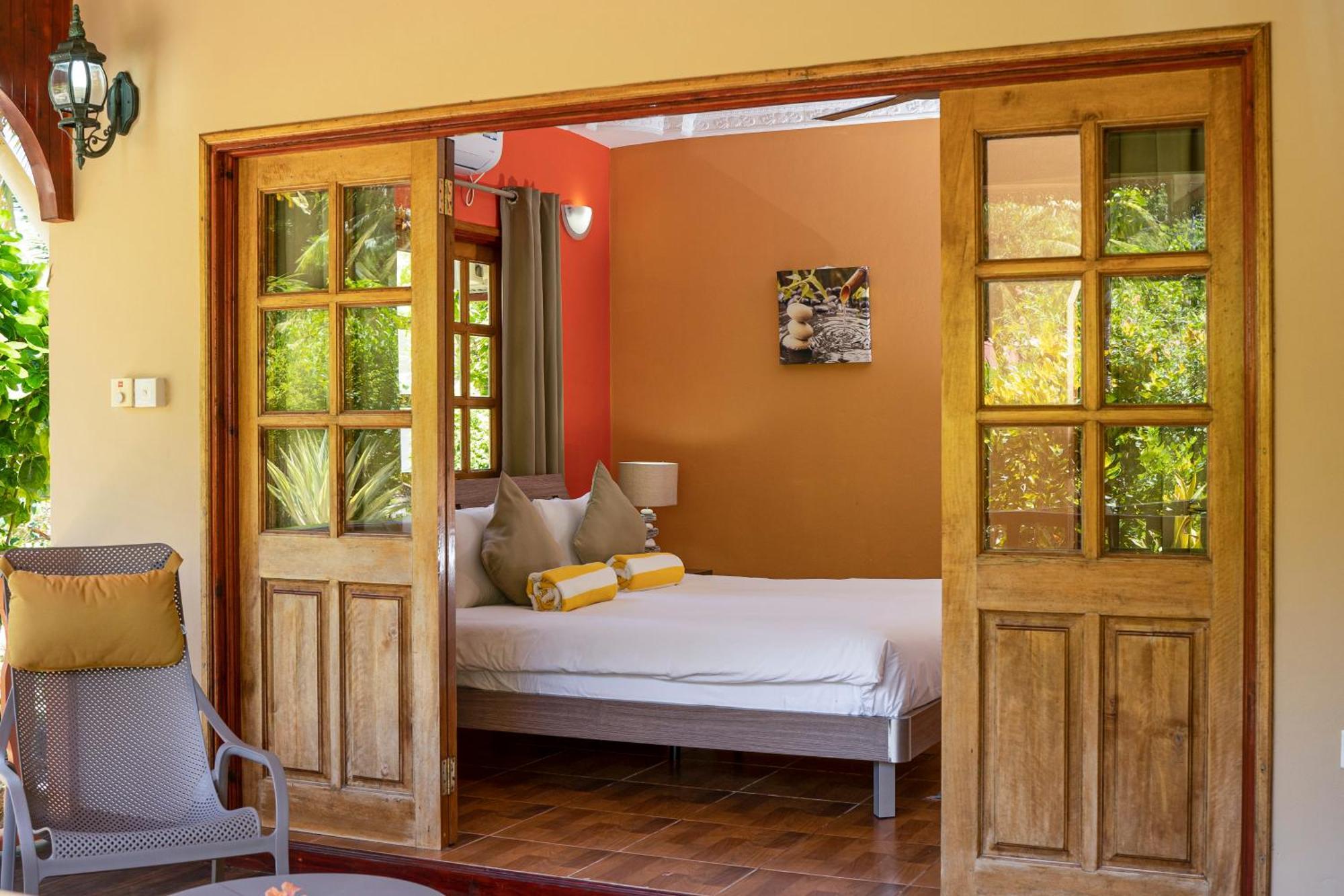 Casa De Leela Self Catering Guest House La Digue Buitenkant foto